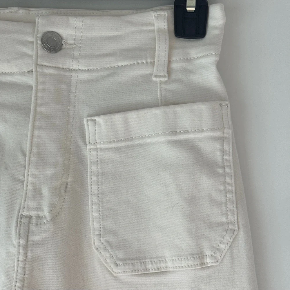 NWOT | LAUREN CONRAD KOHLS STRETCH WHITE SUPER HIGH RISE WIDE LEG CROP JEANS - Picture 4 of 8